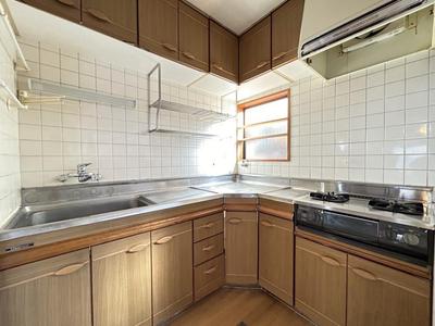 Renovated 3SLDK House Near Hibarigaoka Station, Niiza City — Image 3, Niiza, Saitama