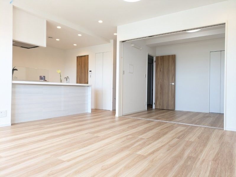Renovated 4LDK Apartment near Kashiwa Station, Chiba - Thumbnail 3
