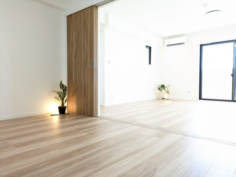 Renovated 4LDK Apartment near Kashiwa Station, Chiba - Thumbnail 2