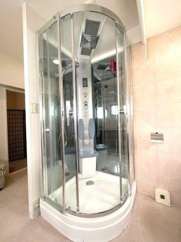 3LDK Apartment with Tea Room in Ashiya Garden Hills — Image 3, Ashiya, Hyogo