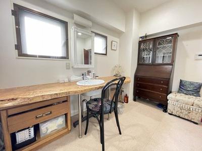 3LDK Apartment with Tea Room in Ashiya Garden Hills — Image 4, Ashiya, Hyogo