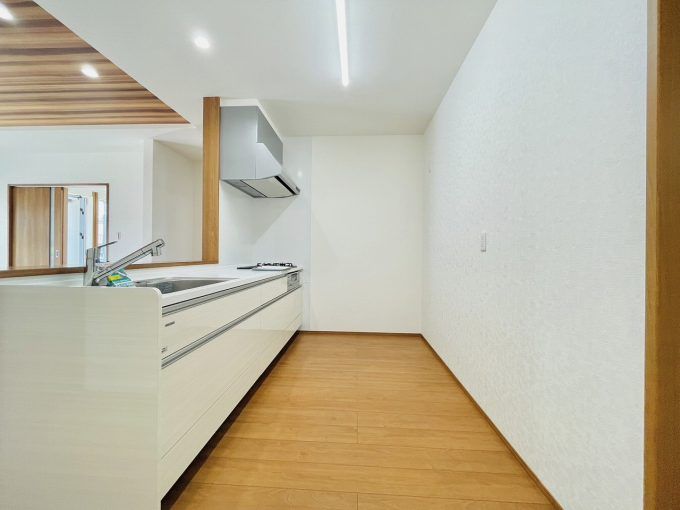 3LDK Single-Story House in Miyazaki City - Thumbnail 4