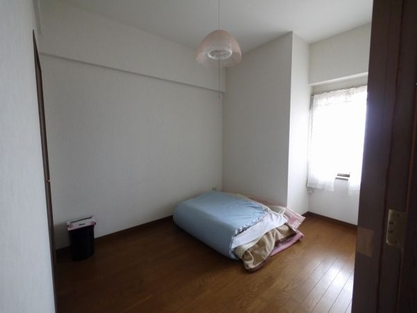 Seaside Takahagi 4LDK Apartment for Sale in Ibaraki - Thumbnail 4