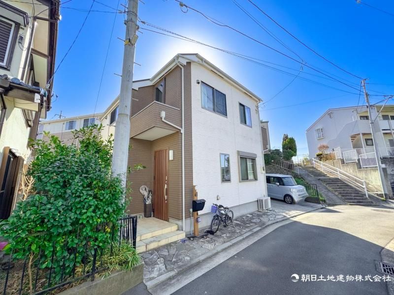 3LDK House for Sale in Totsuka, Yokohama - 67.82 sqm - Thumbnail 2