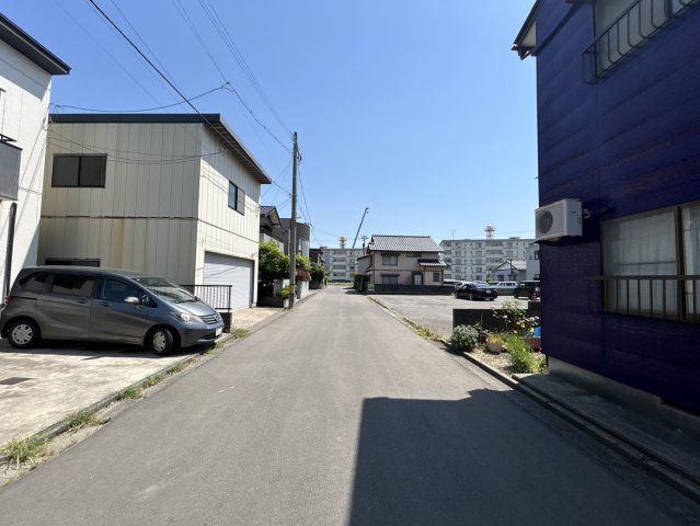 New 3SLDK House for Sale in Fukui City, Fukui Prefecture - Thumbnail 2
