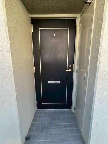4LDK Pet-Friendly Apartment for Sale in Matsumoto, Nagano - Image 1