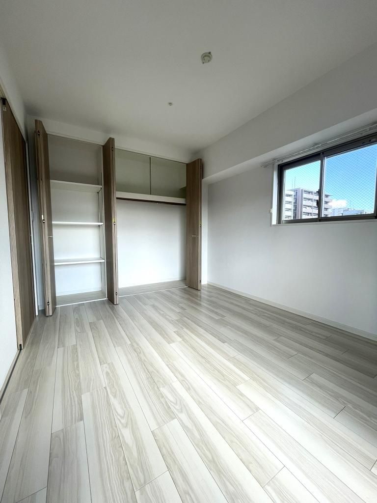 3LDK Apartment for Sale in Takamatsu, Kagawa - 87.59m² - Thumbnail 3