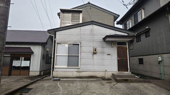 4DK Wooden House for Sale in No, Itoigawa - 4.5M Yen - Thumbnail 2