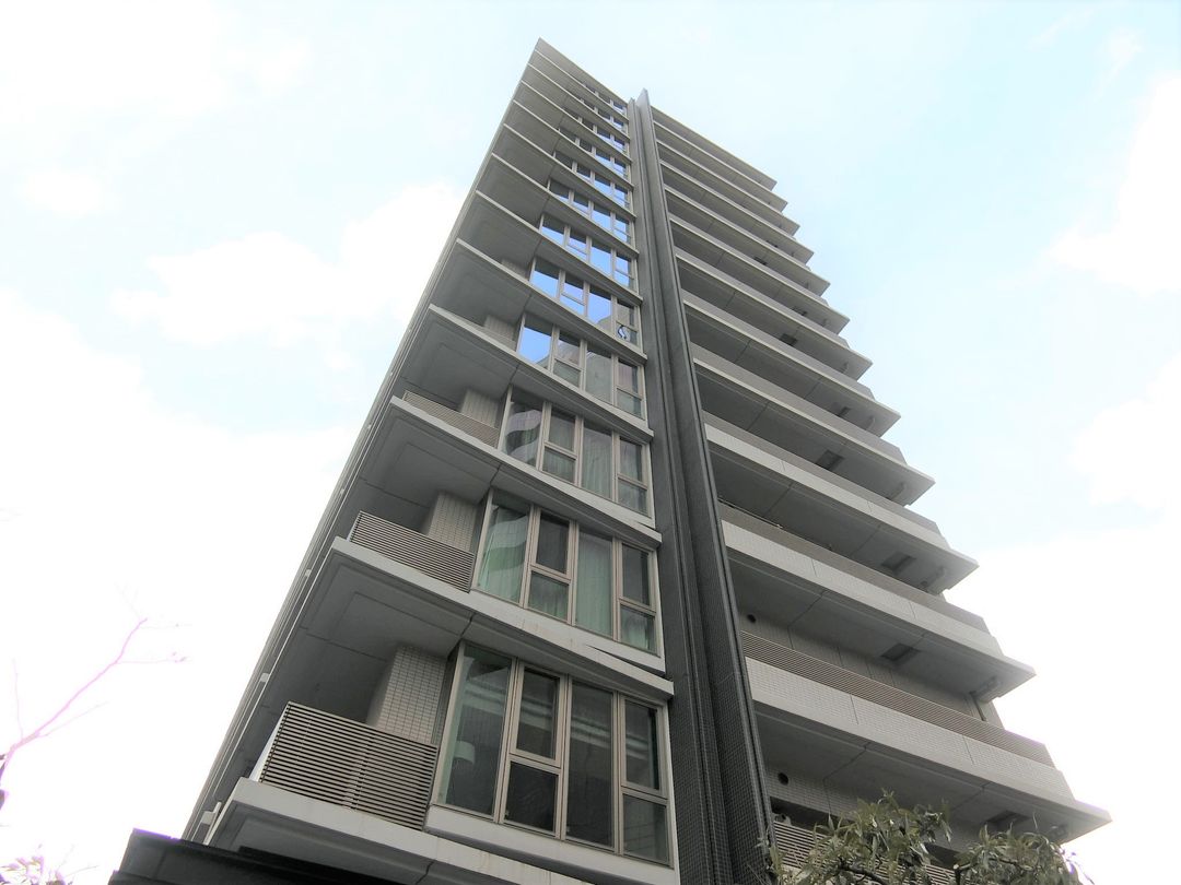 Lions Tachikawa Grand Fort 2LDK Apartment for Sale - Thumbnail 2