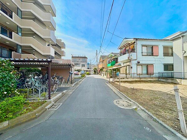 Land for Sale in Katsushika, Tokyo - No Building Conditions - Thumbnail 2
