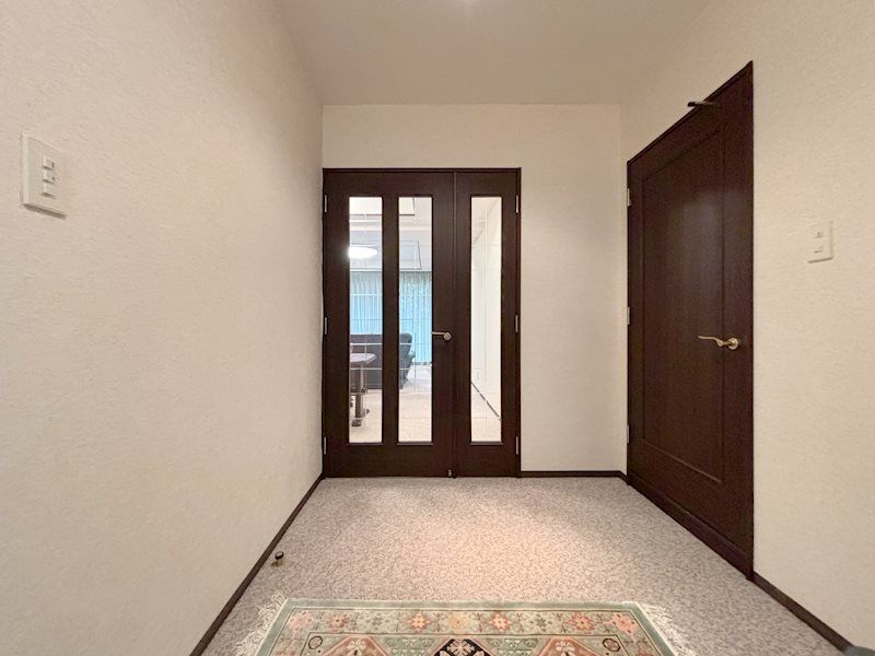 2LDK Apartment for Sale in Hakone with Hot Spring Access - Thumbnail 4