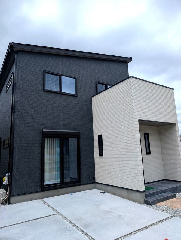 Prestige Kujo TOWN Land for Sale in Yamatokoriyama, Nara - Thumbnail 2