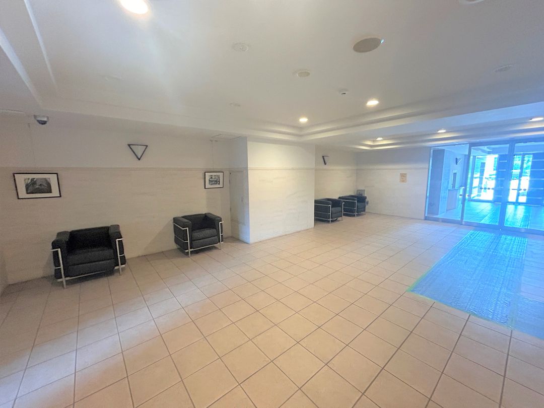 Kurio Funabashi Hōten 2SLDK Apartment for Sale - Thumbnail 3