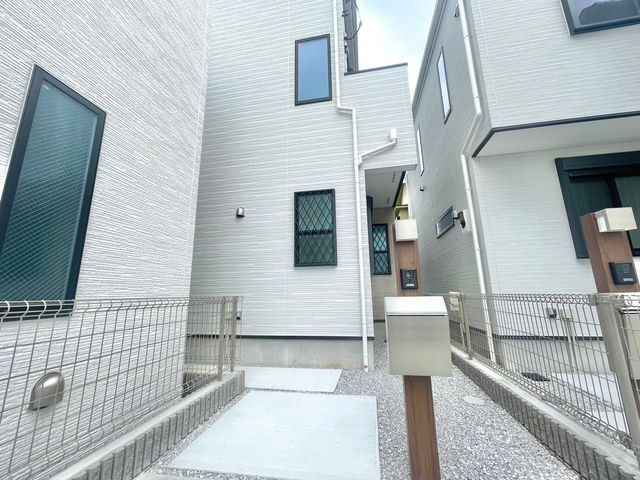 Modern 3LDK House in Hiratsuka Takahamadai - 2024 Build - Thumbnail 3