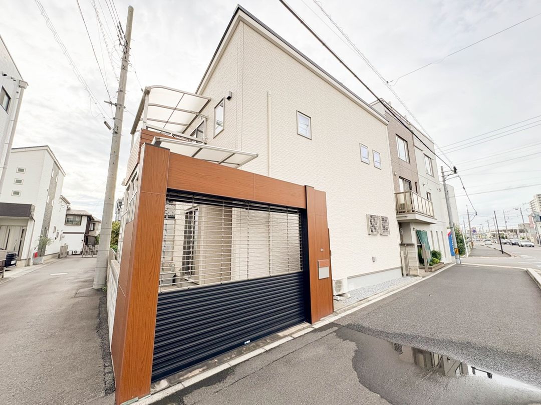 Modern 4K House for Sale in Saitama City's Kita Ward - Image 1