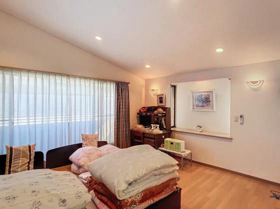 5LDK House in Kanazawa with 226.64 sqm Living Space - Thumbnail 3