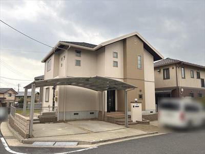 Spacious 4LDK Home in Hidamari no Oka, Kuwana — Image 1, Kuwana, Mie
