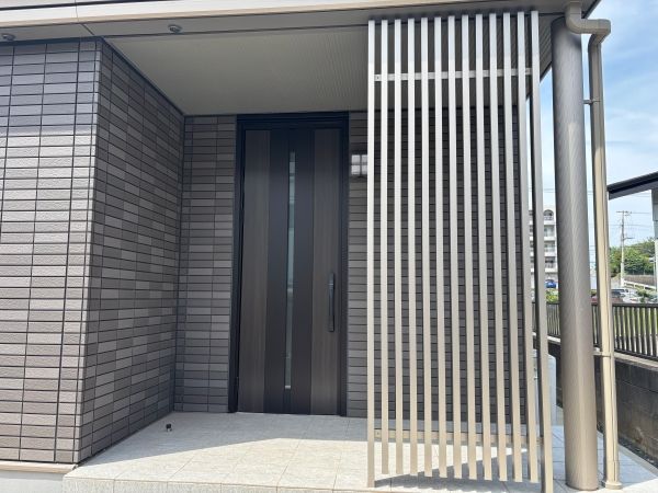 2LDK Single-Story House in Hitachi City with Solar Panels - Image 1