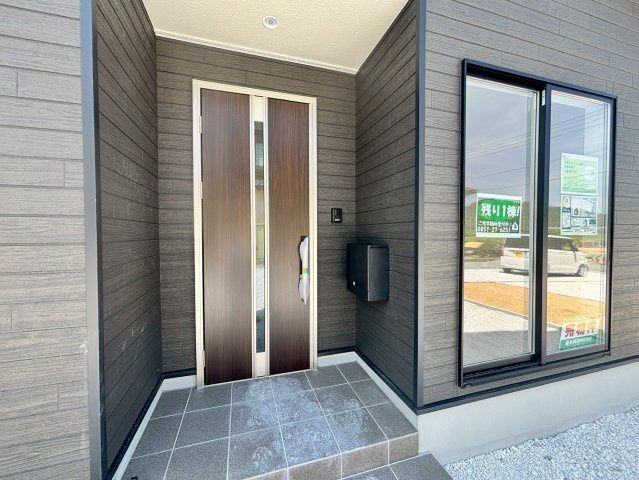 New 4LDK House in Iwami, Tottori with Seismic Damping - Thumbnail 2