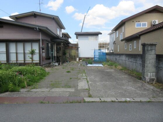 6DK House for Sale in Odate, Akita - 137 sqm - Thumbnail 2