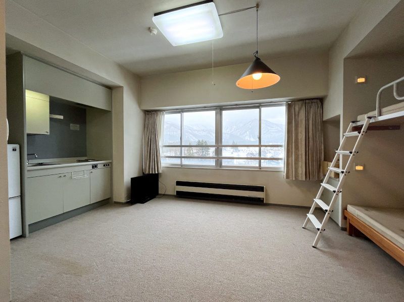 1LDK Resort Apartment for Sale in Yuzawa, Niigata - Thumbnail 2