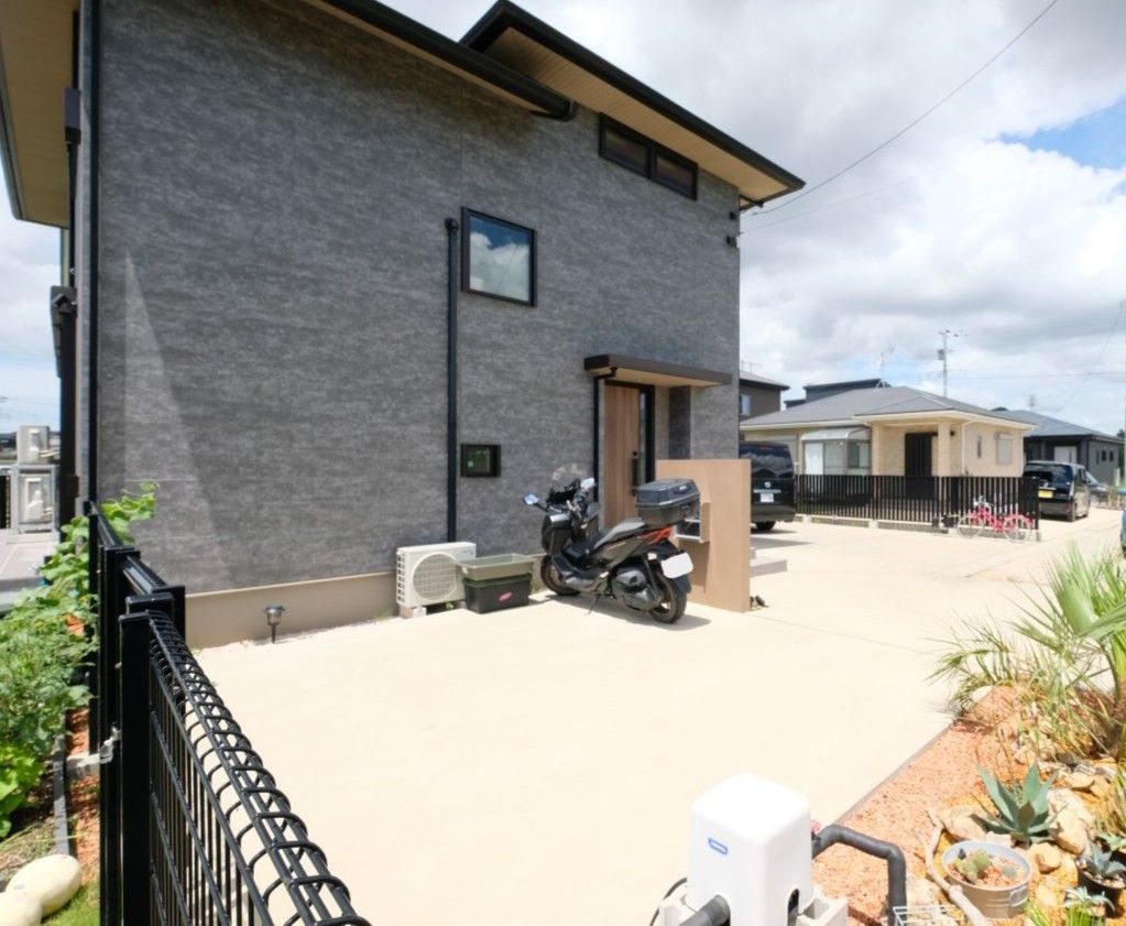 Modern 4SLDK Home in Yachimata with Energy-Efficient Design - Thumbnail 3