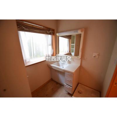 Spacious 4SLDK House with 10 Parking Spaces in Hidaka, Saitama — Image 3, Hidaka, Saitama