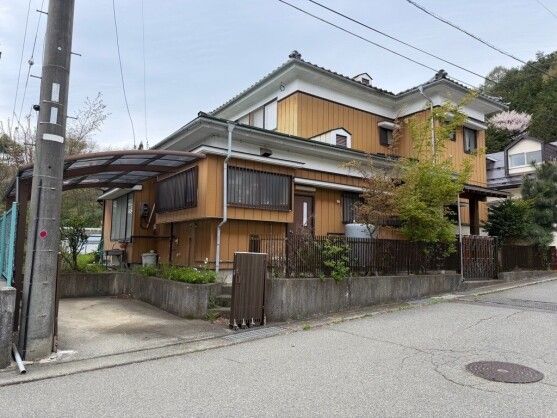 6SLDK Family Home for Sale in Takayama, Gifu | Akiya Japan