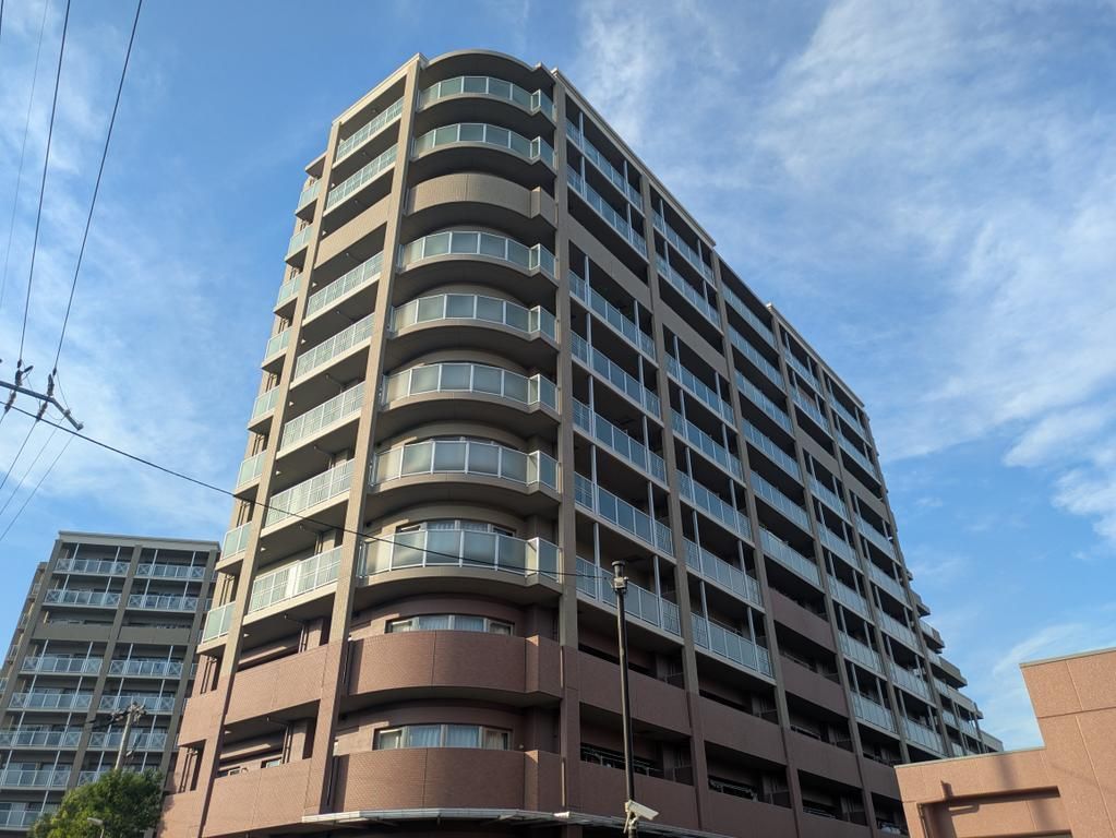 3LDK Apartment for Sale in Toyonaka, Osaka - Garden Flats - Thumbnail 3