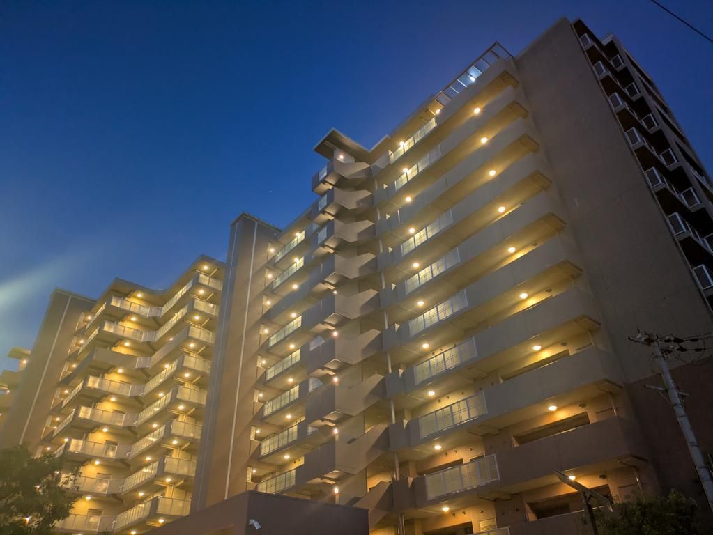 3LDK Apartment for Sale in Toyonaka, Osaka - Garden Flats - Thumbnail 2