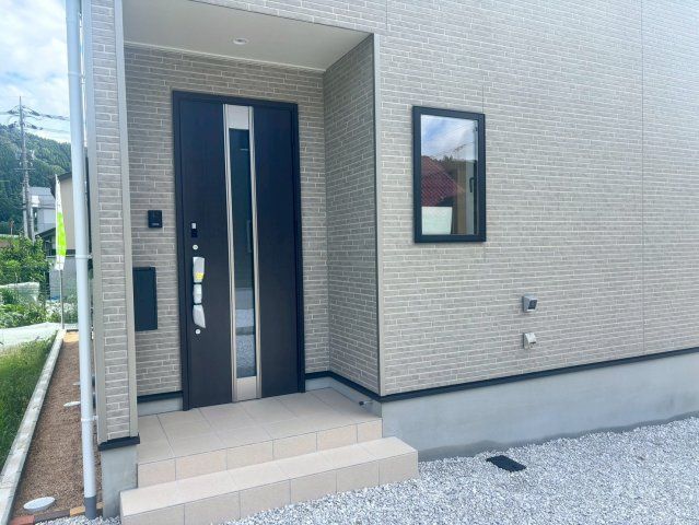 New 3LDK Detached House in Kawaramachi Nagase, Tottori City - Thumbnail 2