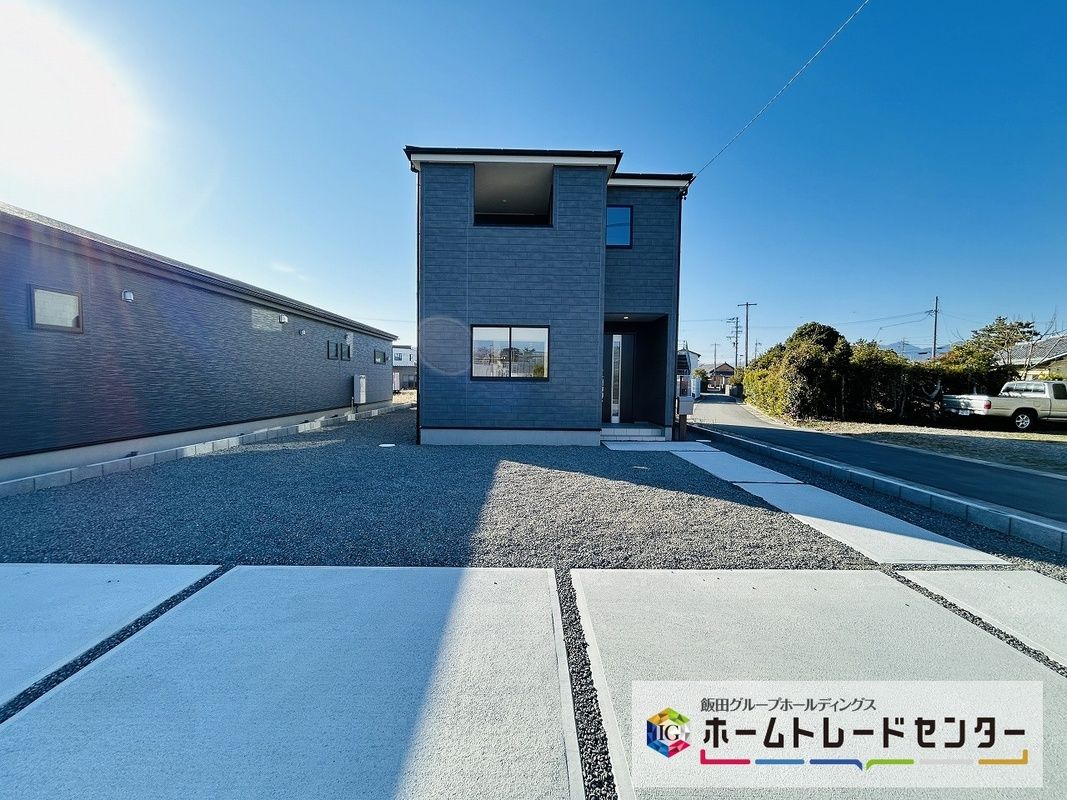 Liberl Garden 5LDK New House in Shizuoka's Miho District - Thumbnail 3