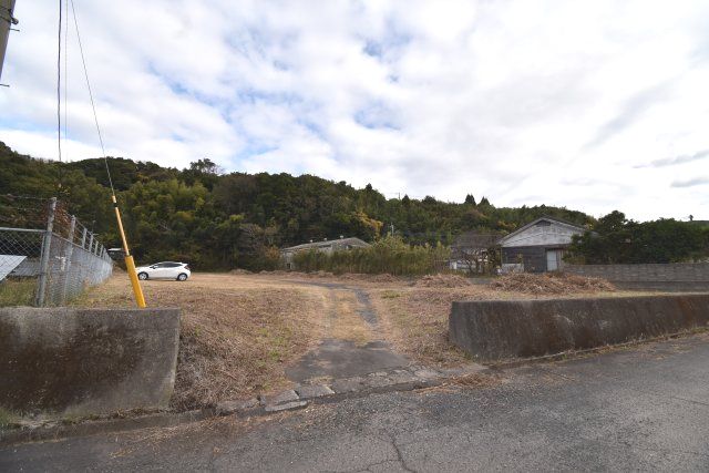 Land for Sale in Kanoya City, Kagoshima - 2,485 sqm Plot - Thumbnail 4