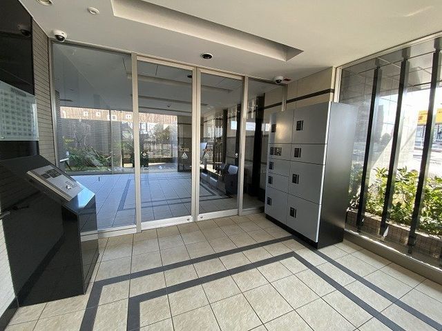 3LDK Apartment for Sale in Marugame, Kagawa - 70.57 sqm - Thumbnail 2