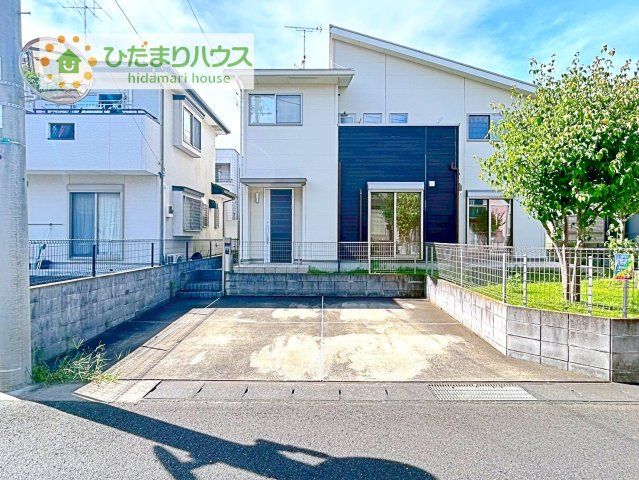 3LDK Family House with Garden in Ryugasaki, Ibaraki - Thumbnail 4