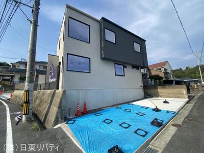3LDK Corner Lot House in Hiroshima's Saeki Ward — Image 2, Saeki, Hiroshima