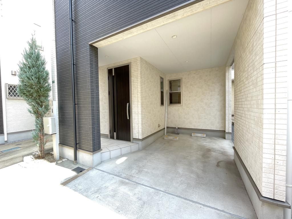4LDK Detached House with Garage in Kawaguchi, Saitama - Image 1