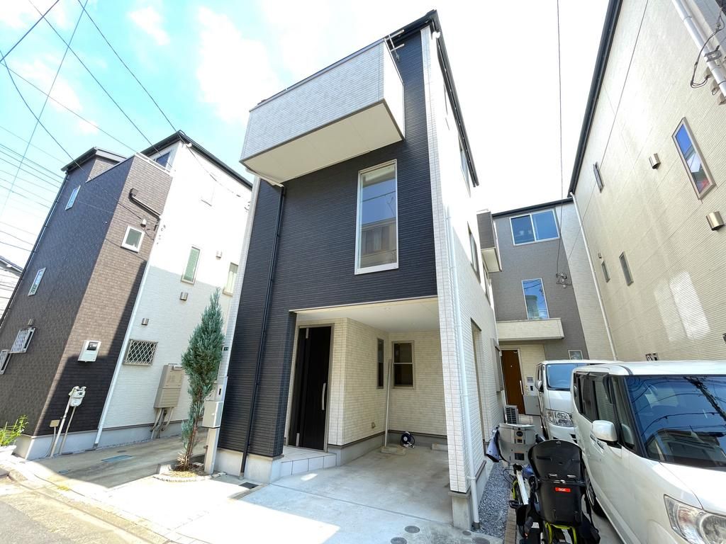 4LDK Detached House with Garage in Kawaguchi, Saitama - Main Image
