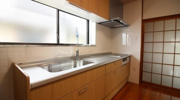Renovated 4DK House in Kadogawa Town, Miyazaki - Thumbnail 3