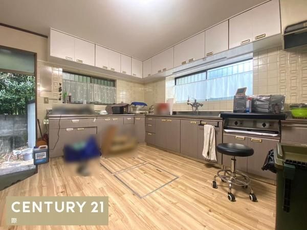 8LDK Traditional House with Large Garden in Iga City - Thumbnail 4