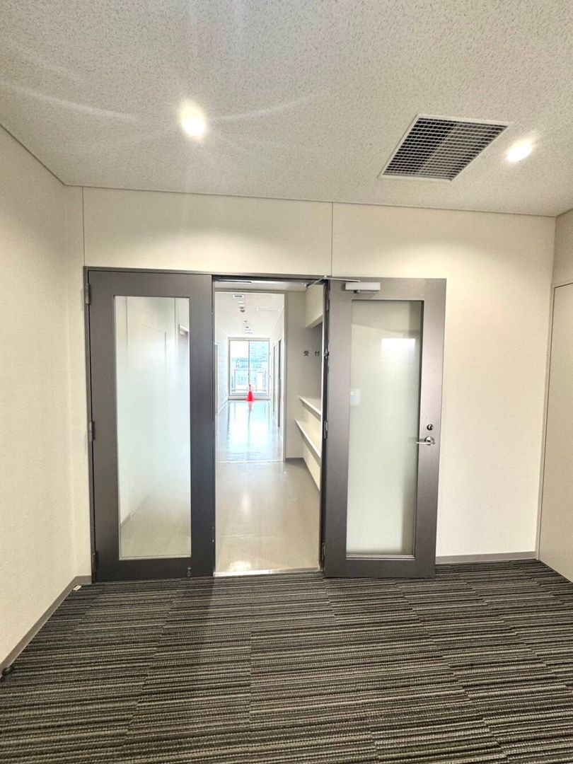 Commercial Office/Retail Space for Rent in Fukuyama, Hiroshima - Thumbnail 3
