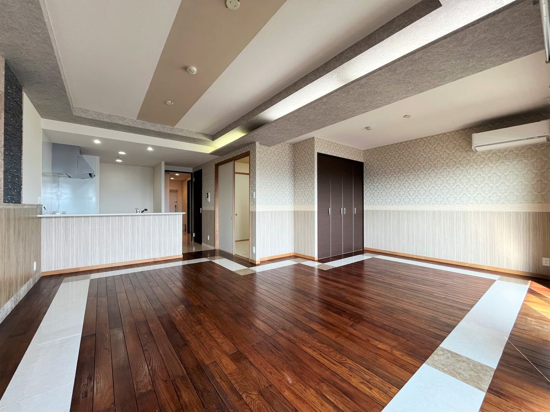 Royal Garden Matsunawa Rainbow Street 14F 2LDK Apartment - Thumbnail 2