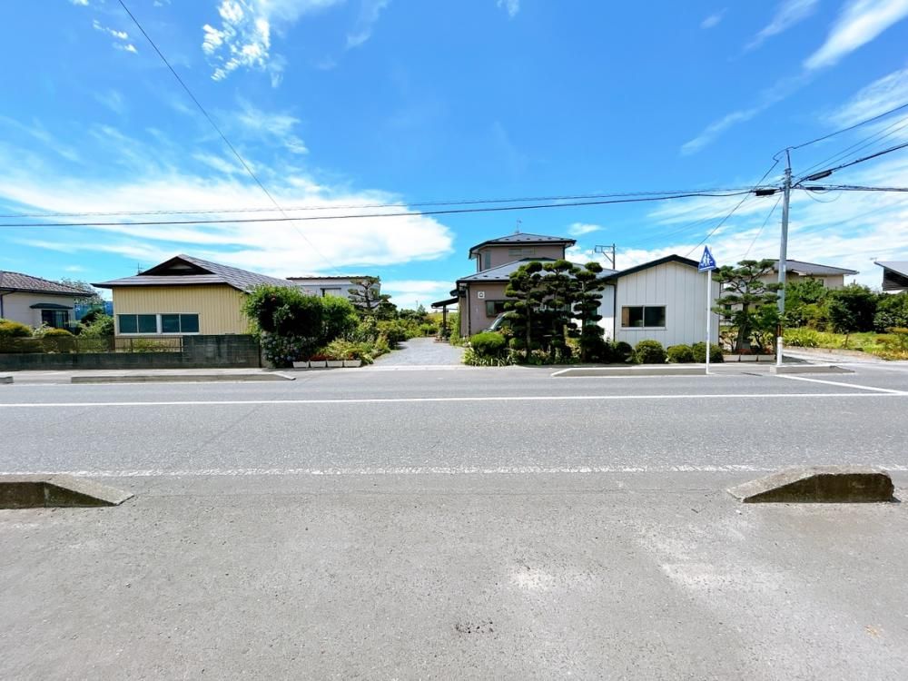 Renovated 6LDK House with 4 Car Parking in Osaki, Miyagi - Thumbnail 4