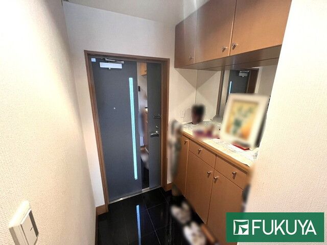 2LDK Apartment for Sale Near Saga Station, Saga City - Thumbnail 4