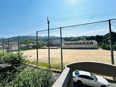 Renovated 3LDK Apartment for Sale in Ikoma, Nara — Image 2, Ikoma, Nara