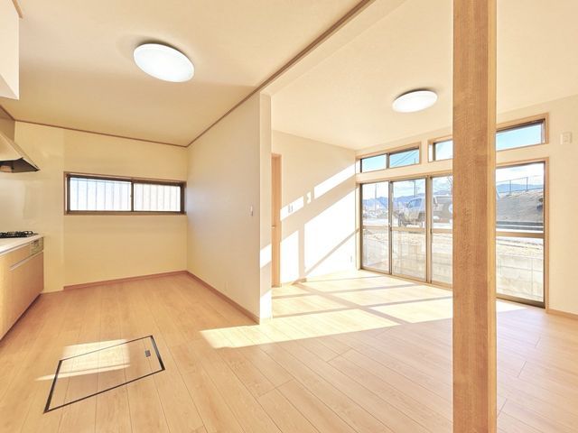 Renovated 2LDK House for Sale in Tomioka, Gunma - 62.83m² - Thumbnail 2