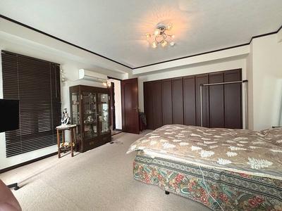 Lowaiel Izu Kogen 3LDK Apartment with Pool & Ocean Views — Image 7, Ito, Shizuoka