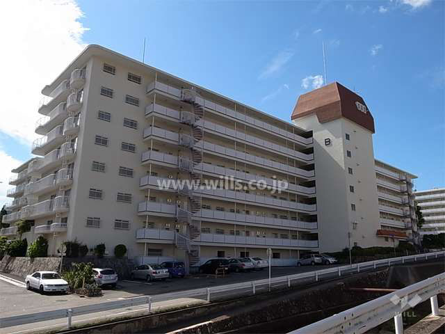 3LDK Family Apartment in Takarazuka with Balcony - Thumbnail 3