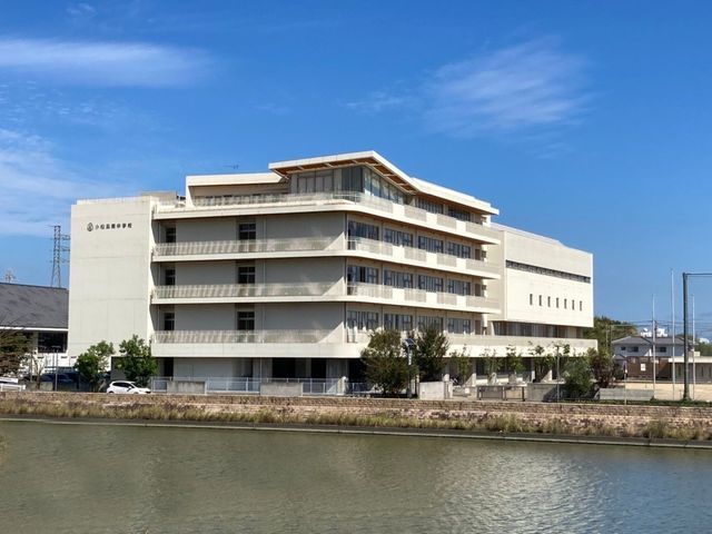 6DK Detached House with Renovations in Komatsushima, Tokushima - Thumbnail 2