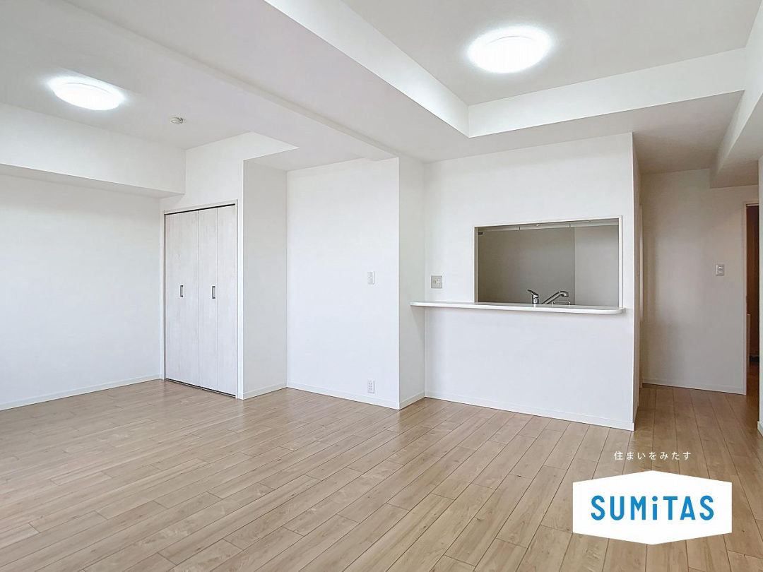 Renovated 2LDK in Famille Tower Plaza Okayama East Tower - Thumbnail 3